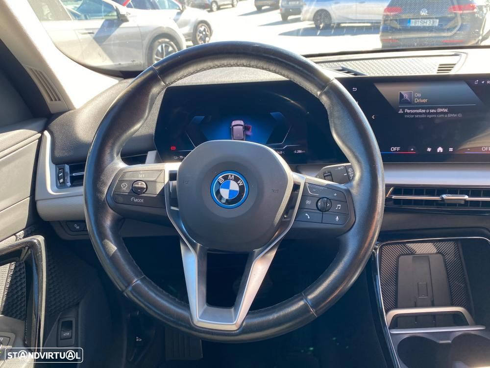 BMW iX1 eDrive20 - 5