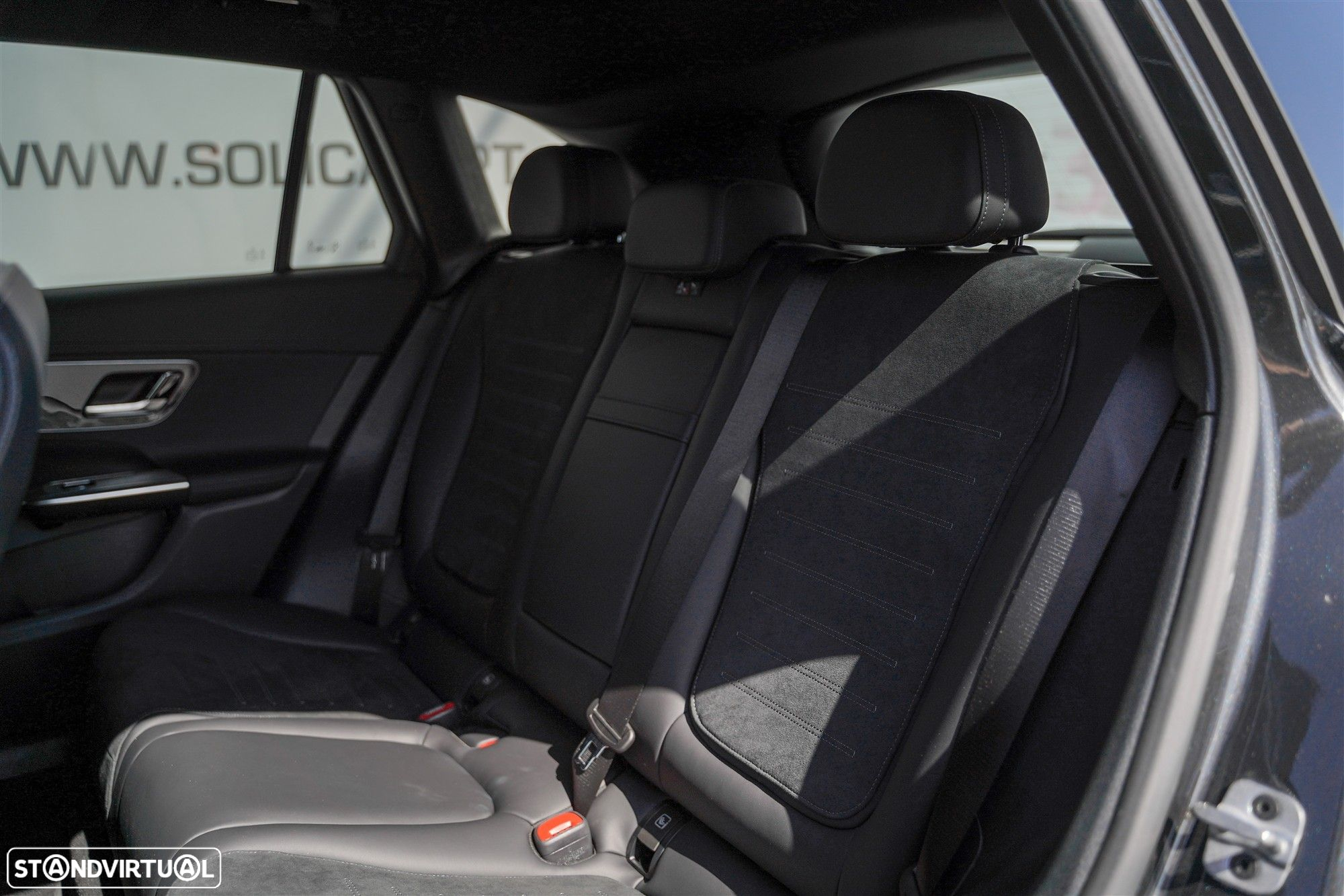 Mercedes-Benz GLC 300 de 4Matic - 14