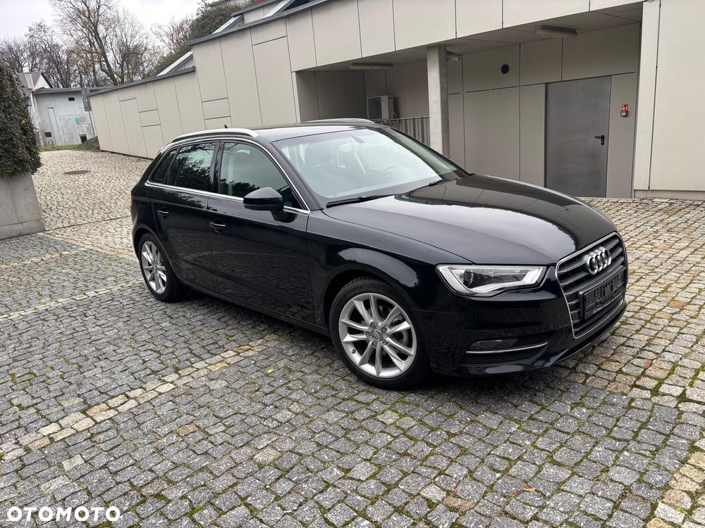 Audi A3 Sportback 2.0 TDI S tronic Ambiente - 3