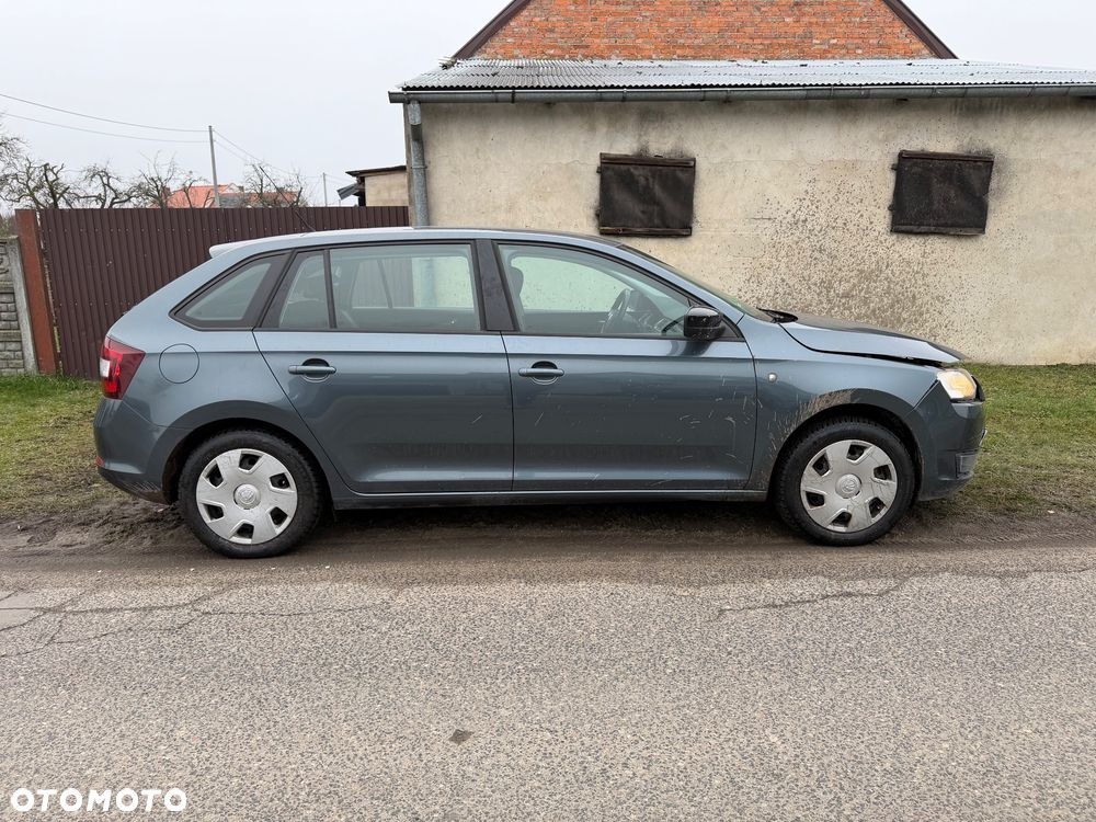 Skoda RAPID 1.2 TSI Style Plus - 8