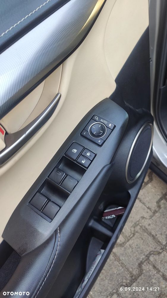 Lexus NX 200t Comfort AWD - 30