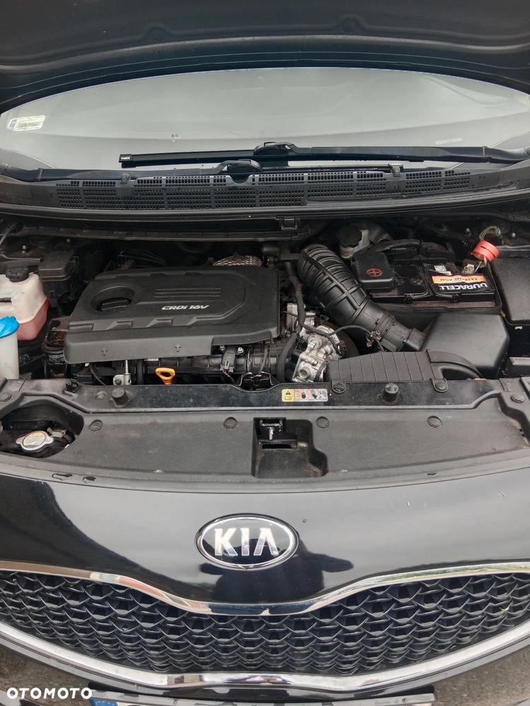 Kia Carens 1.7 CRDi Business Line 7os 7DCT - 15