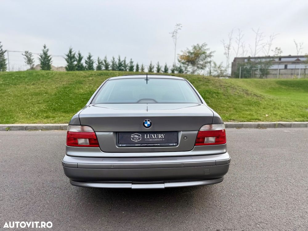 BMW 5 Series 2003 photo 4