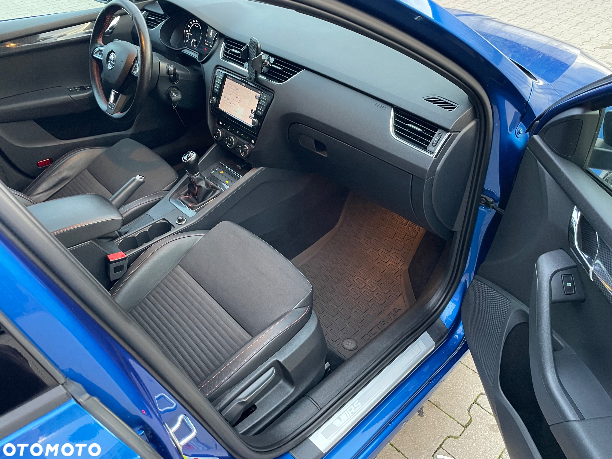Skoda Octavia Combi 2.0 TDI RS - 14