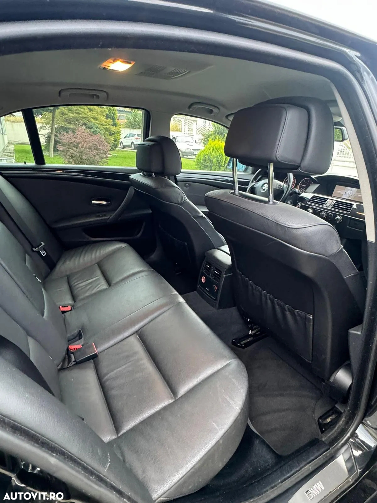 BMW Seria 5 520d - 9