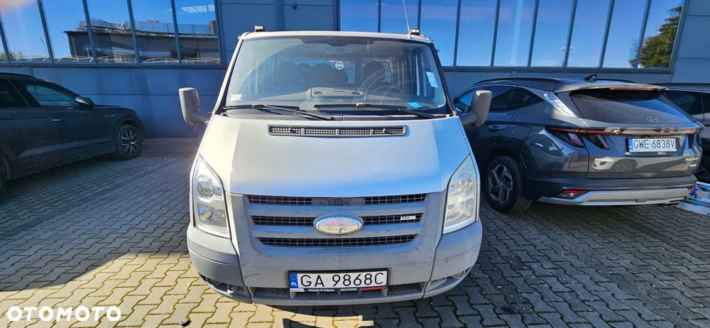 Ford Transit - 10