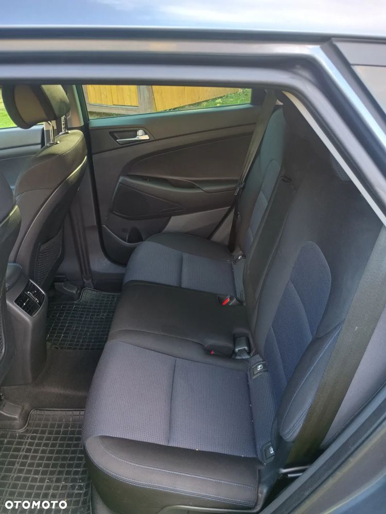 Hyundai Tucson 1.7 CRDI BlueDrive Comfort 2WD - 5