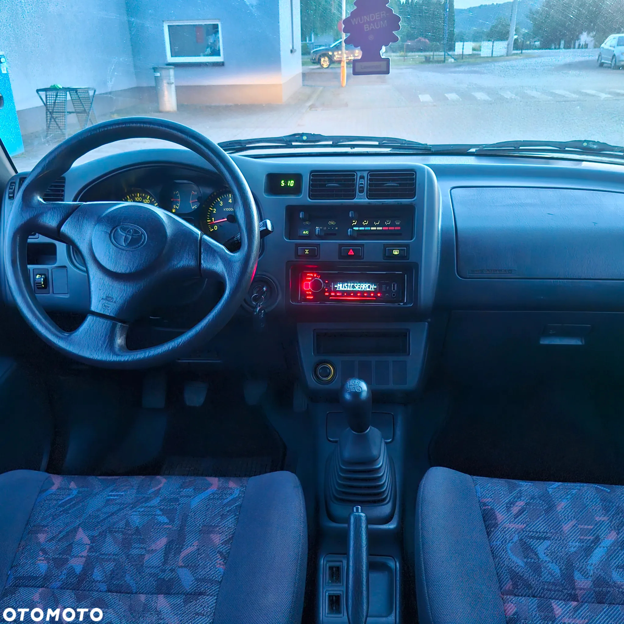 Toyota RAV4 2.0 Special - 7