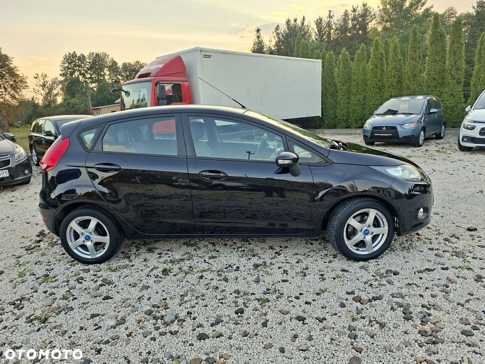 Ford Fiesta 1.25 Ambiente EU5 - 4