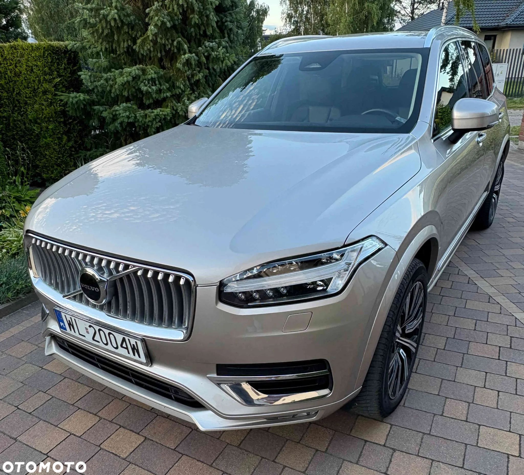 Volvo XC 90 - 1