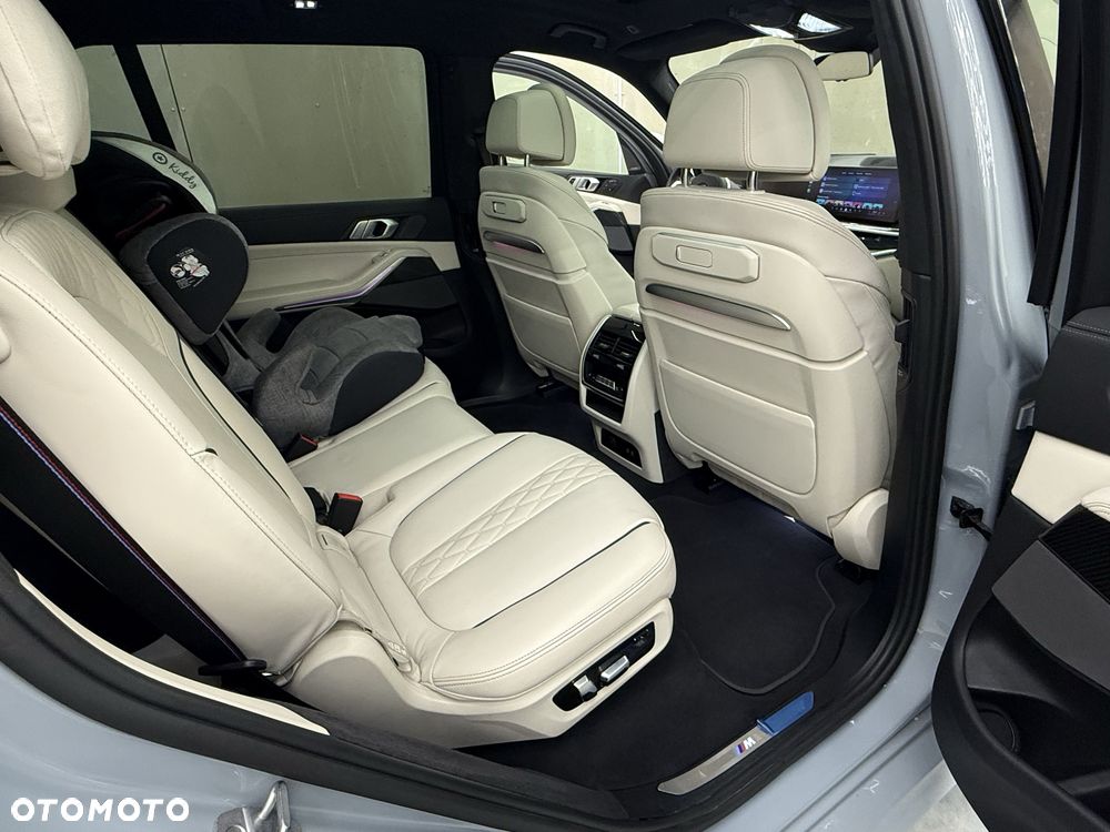 BMW X7 - 5