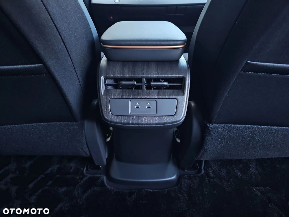 Nissan Ariya 87kWh E-4orce Advance - 21