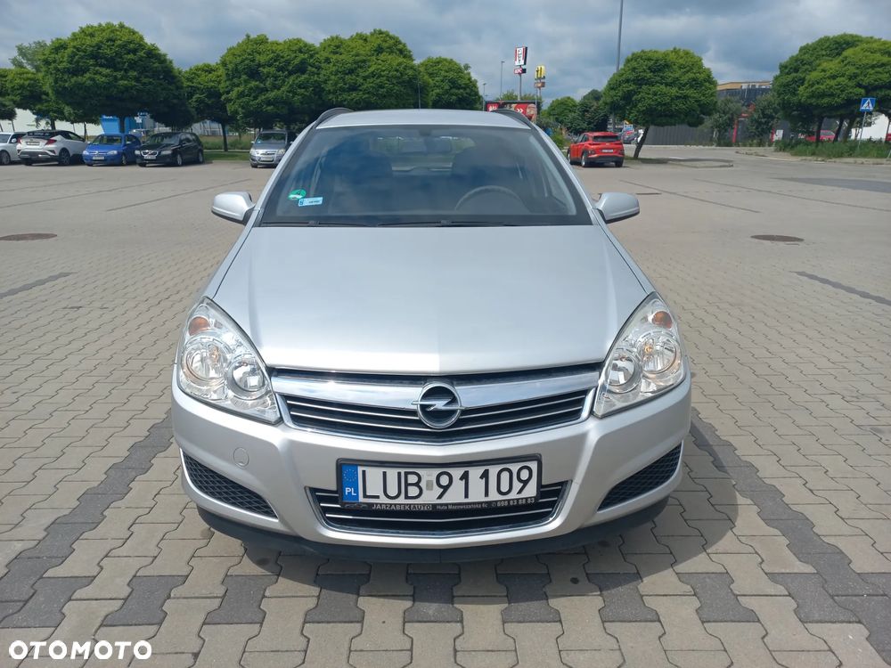 Opel Astra - 2