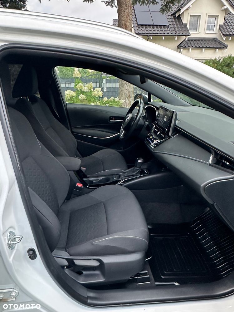 Toyota Corolla 1.8 Hybrid Executive - 34