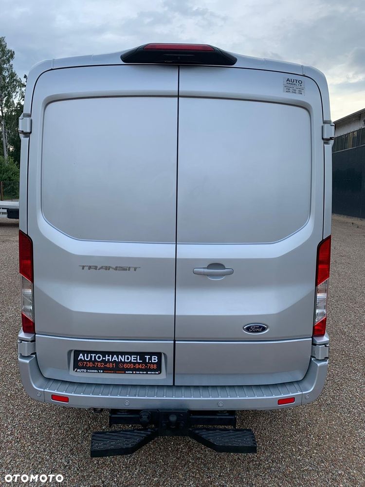 Ford Transit - 32