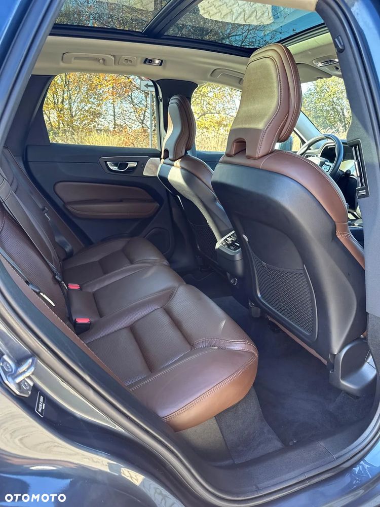 Volvo XC 60 T6 AWD Inscription - 12