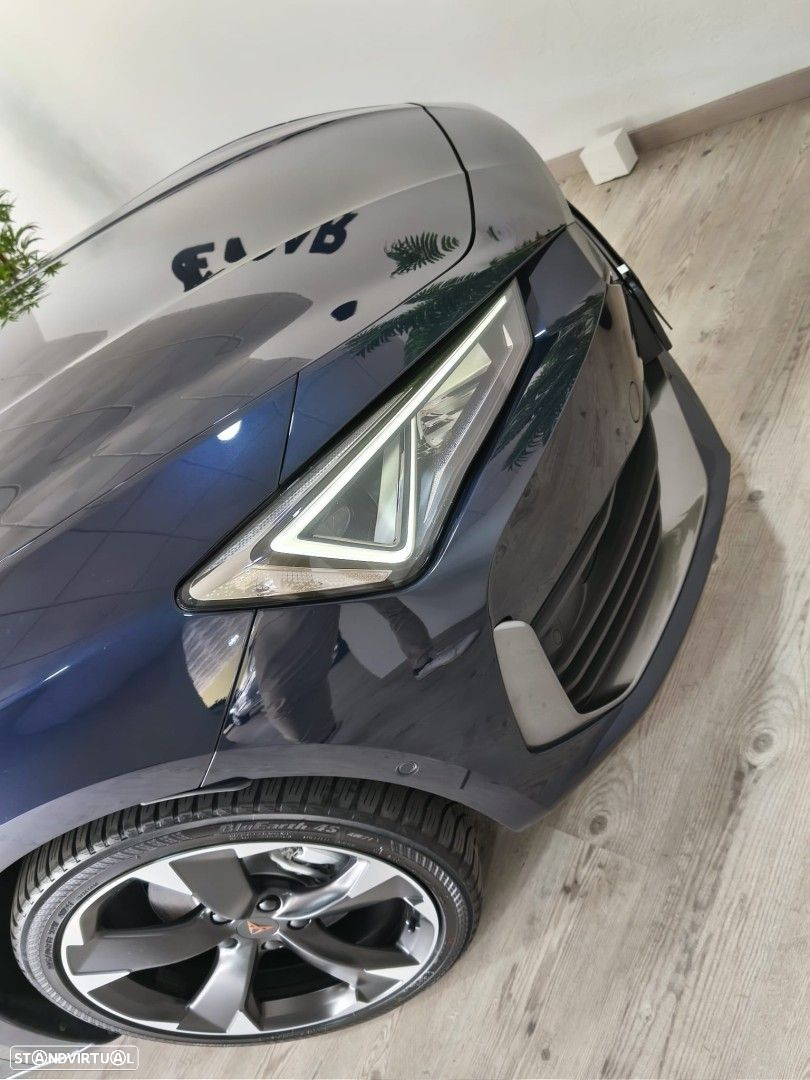 Cupra Leon ST 1.4 e-Hybrid VZ DSG - 13