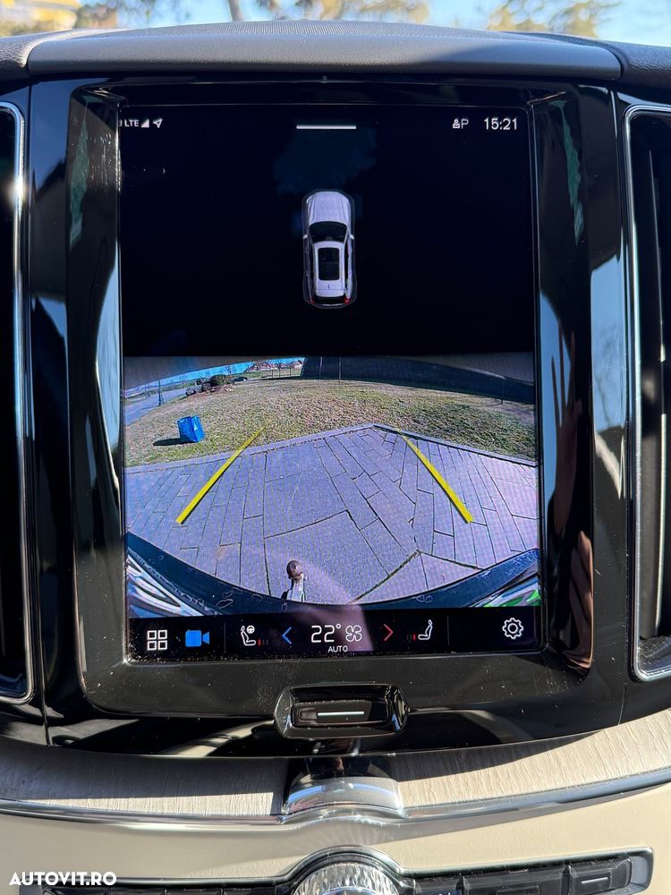 Volvo XC 60 B4 D AWD Geartronic Inscription - 32