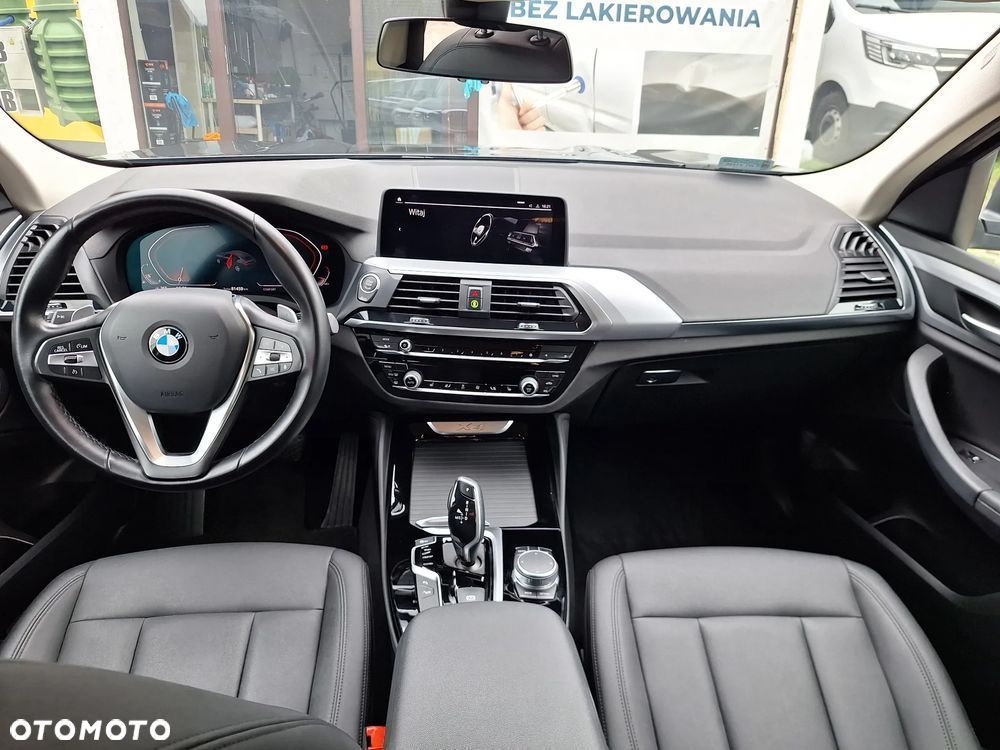 BMW X4 xDrive20i GPF sport - 20