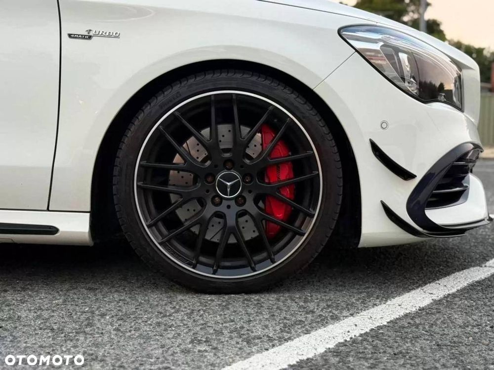Mercedes-Benz CLA AMG 45 4Matic AMG Speedshift DCT 7G - 11