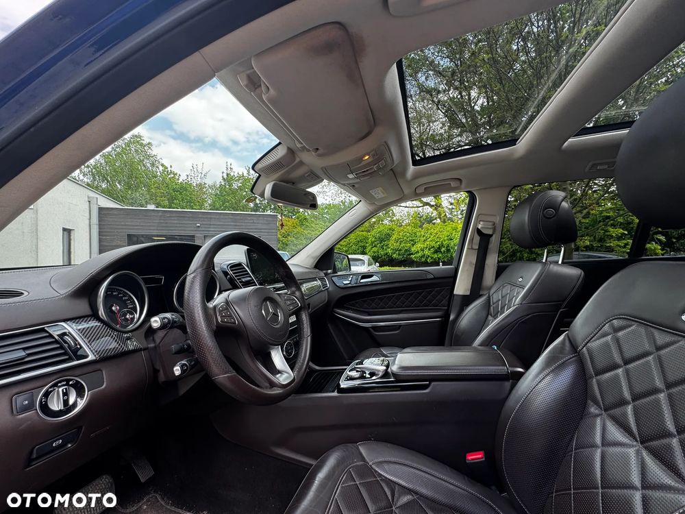 Mercedes-Benz GLS - 7