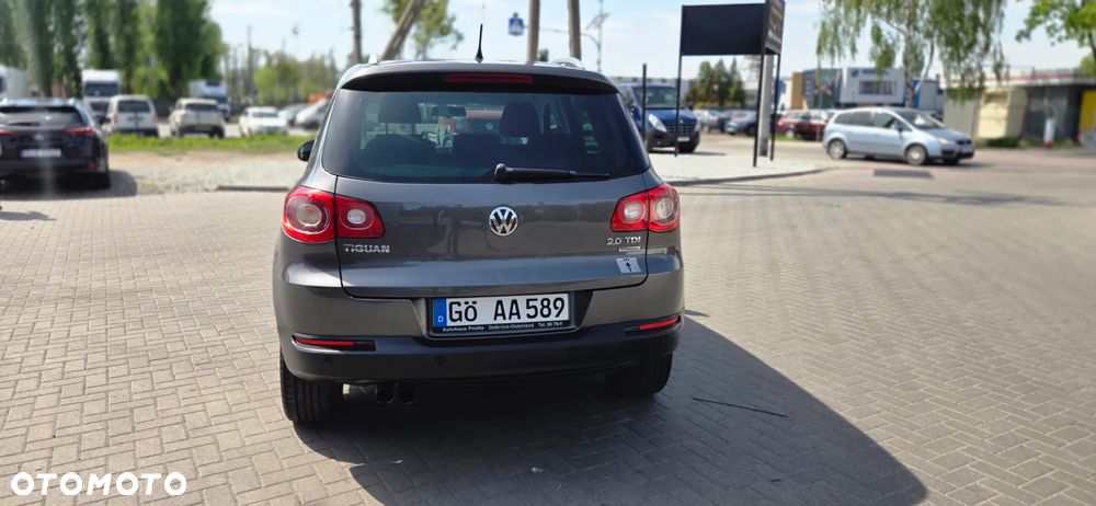 Volkswagen Tiguan 2.0 TDI DPF BlueMotion Technology Exclusive - 12
