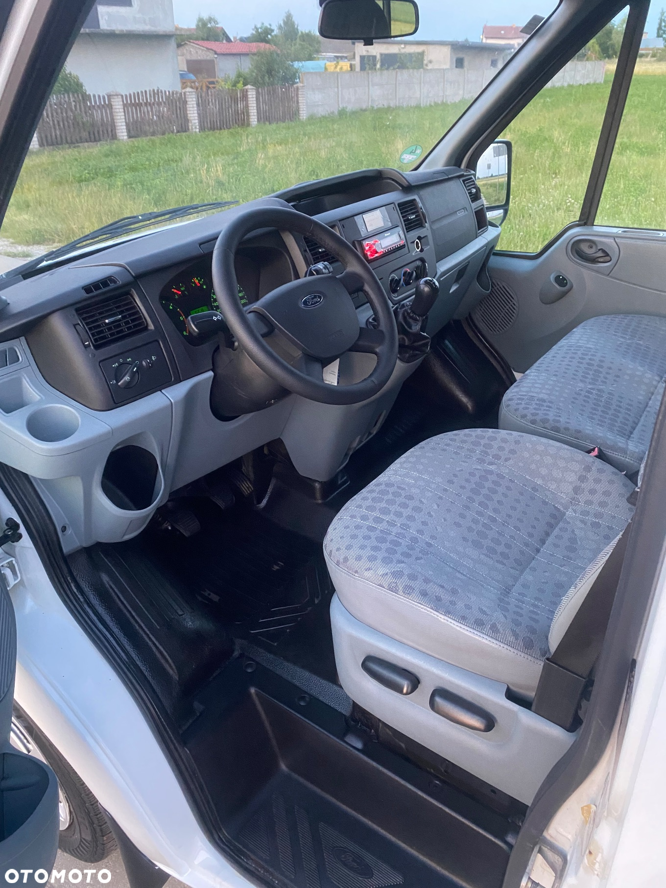 Ford Transit - 11