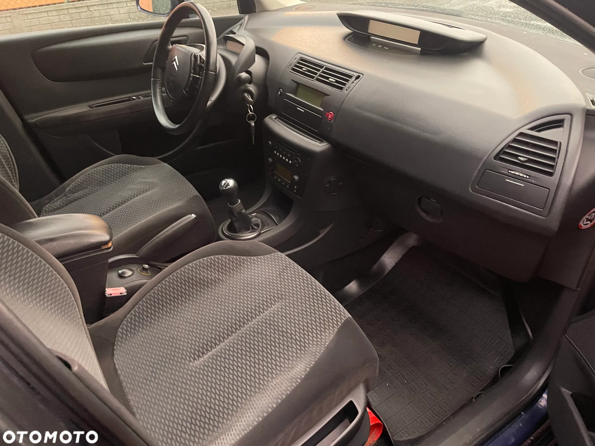 Citroën C4 1.6 16V Magic - 6