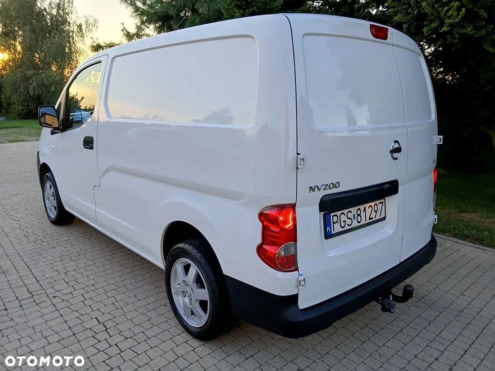 Nissan NV200 - 2