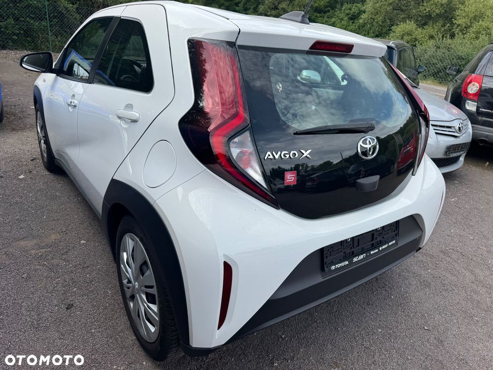 Toyota Aygo X - 9