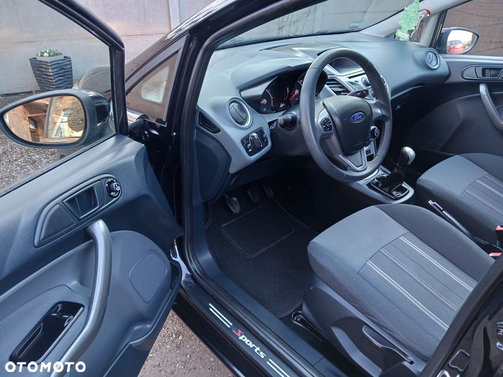 Ford Fiesta 1.6 TDCi DPF Gold X - 8