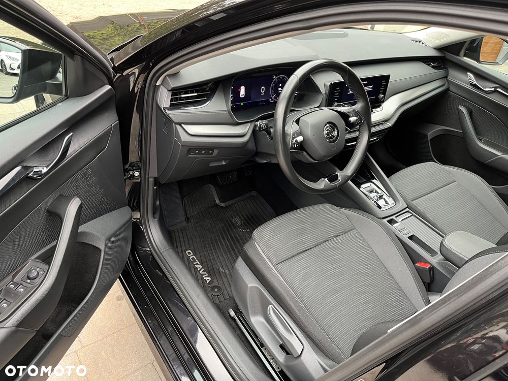 Skoda Octavia 2.0 TDI Style DSG - 15