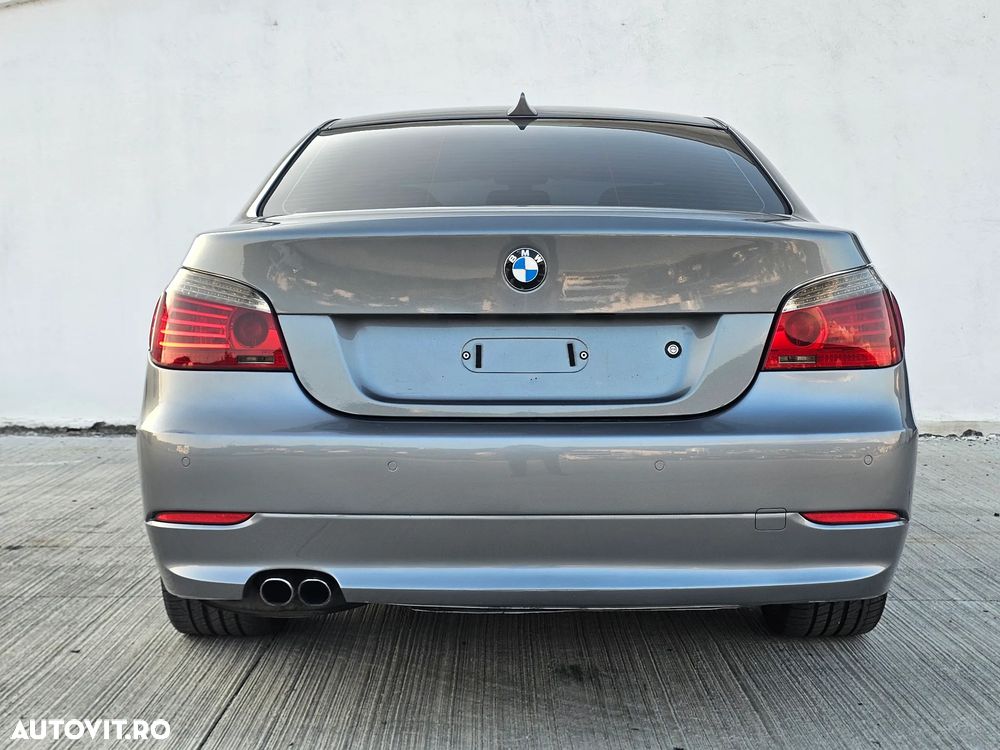BMW Seria 5 525d Edition Exclusive - 6