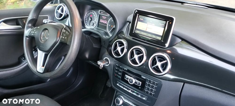 Mercedes-Benz Klasa B 200 CDI BlueEFFICIENCY Edition 1 - 32