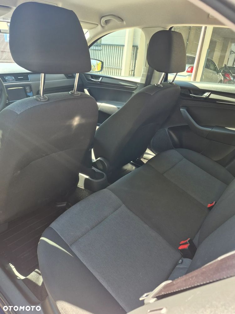 Skoda RAPID 1.6 TDI DPF Active - 14