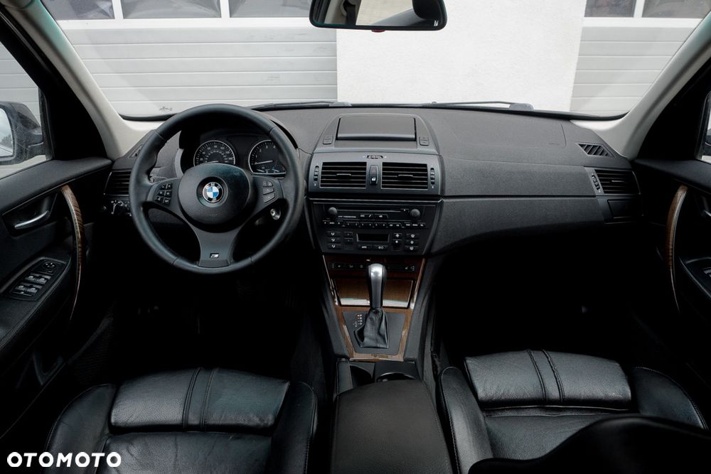 BMW X3 3.0i - 31