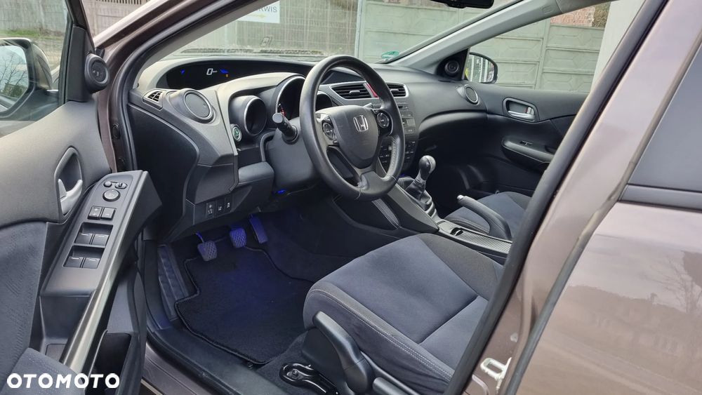 Honda Civic 1.8 i-VTEC Sport - 14