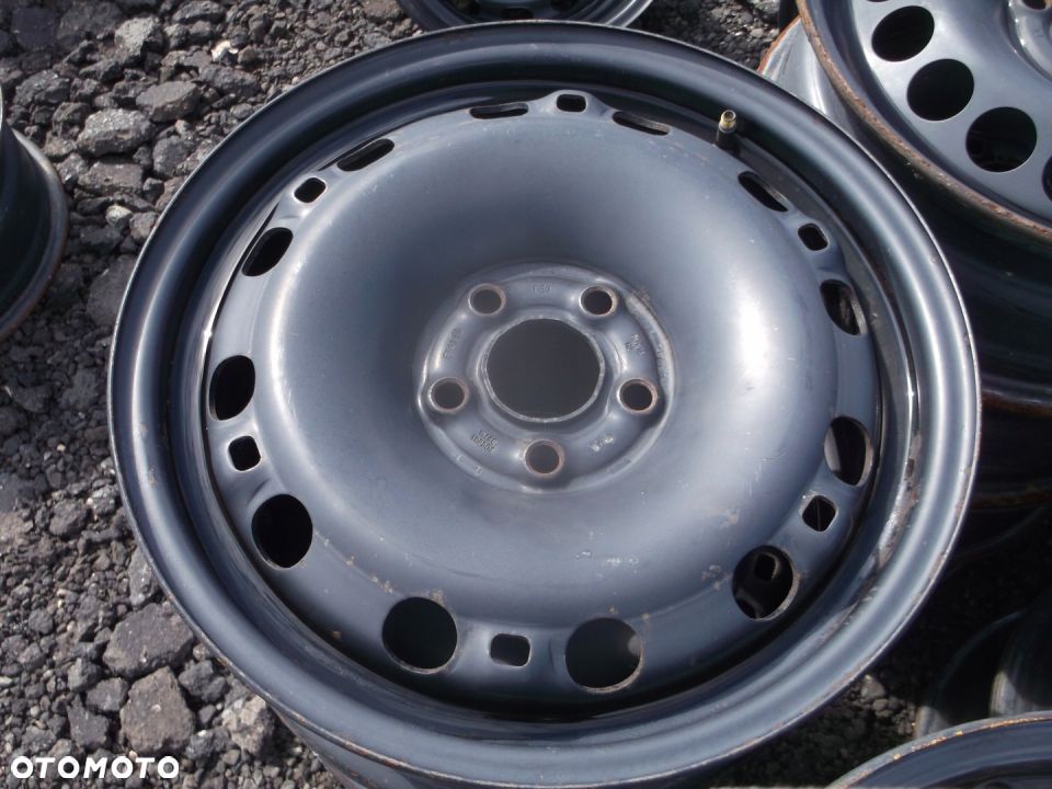Felgi stalowe volkswagen 15 cali et 43 - 1