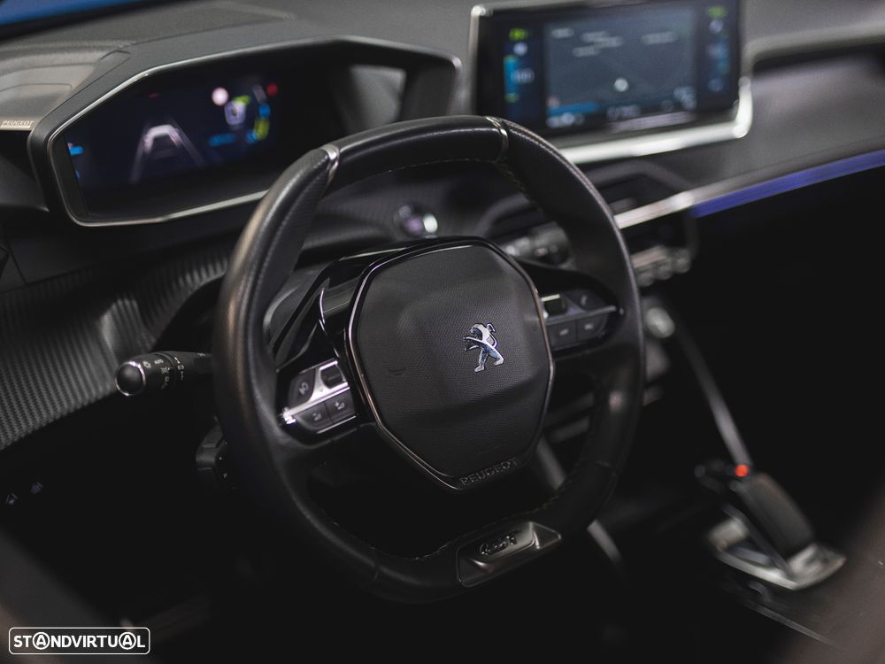 Peugeot e-2008 GT Pack - 16