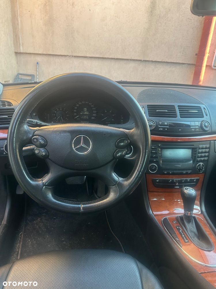 Mercedes-Benz Klasa E - 5