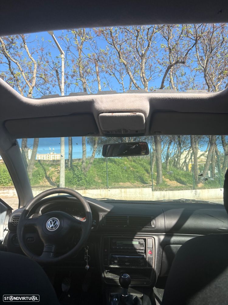 VW Passat Variant 2.5 TDi Highline - 7