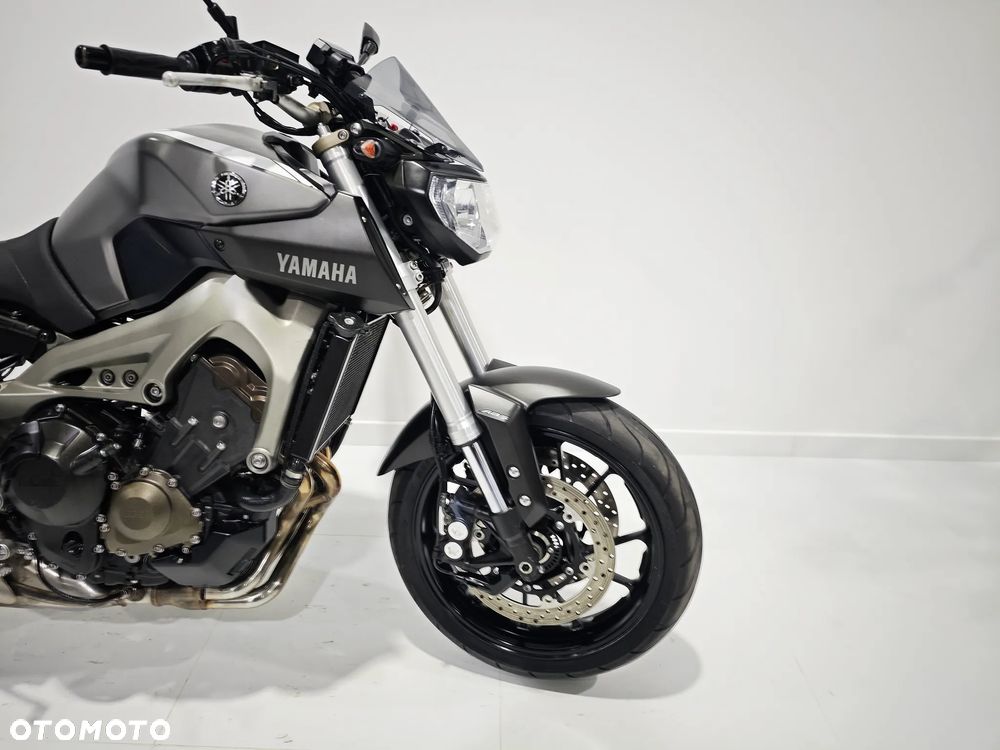 Yamaha MT - 7