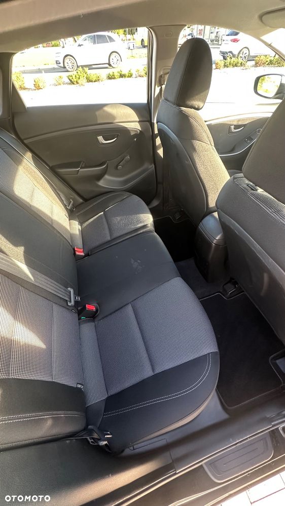 Hyundai i30 1.4 Classic + - 8
