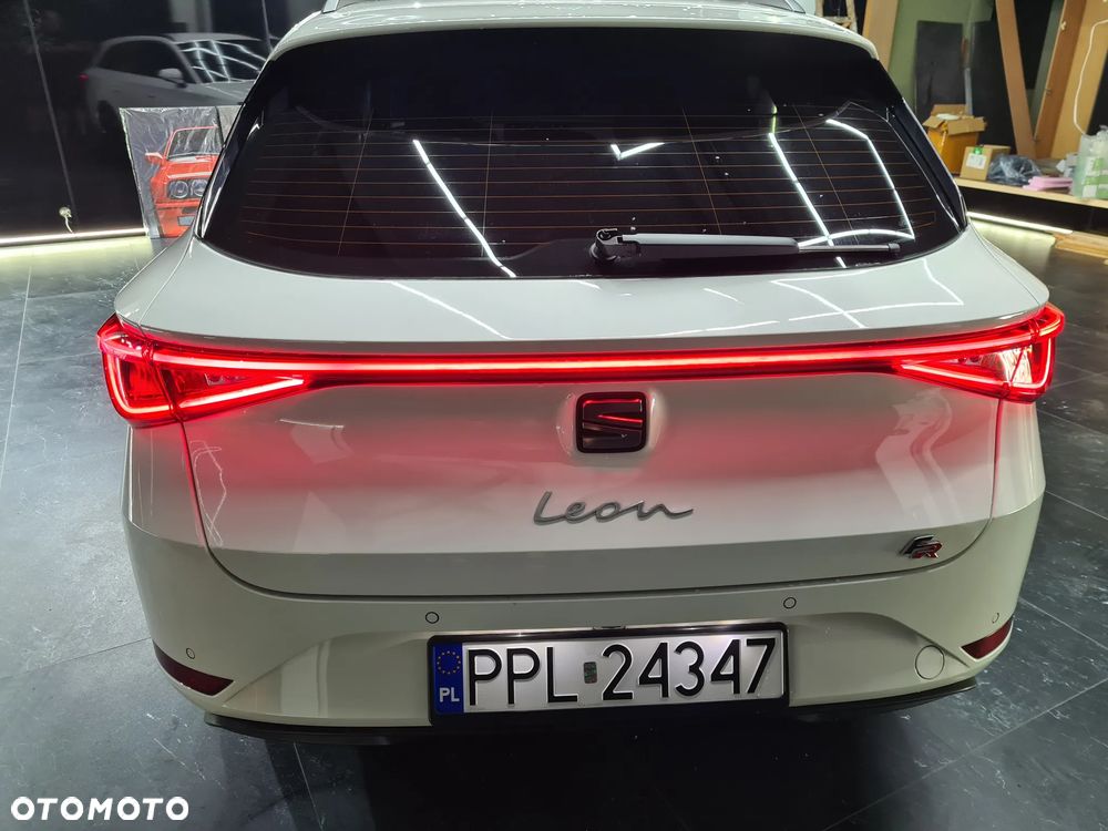 Seat Leon 2.0 TDI DSG FR - 11