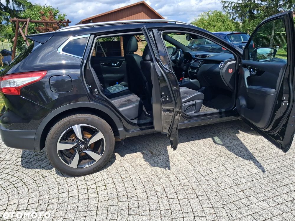 Nissan Qashqai 1.6 DIG-T N-Connecta - 6