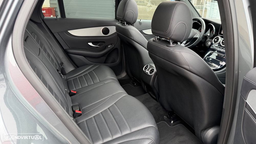 Mercedes-Benz GLC 220 d 4Matic 9G-TRONIC Exclusive - 28