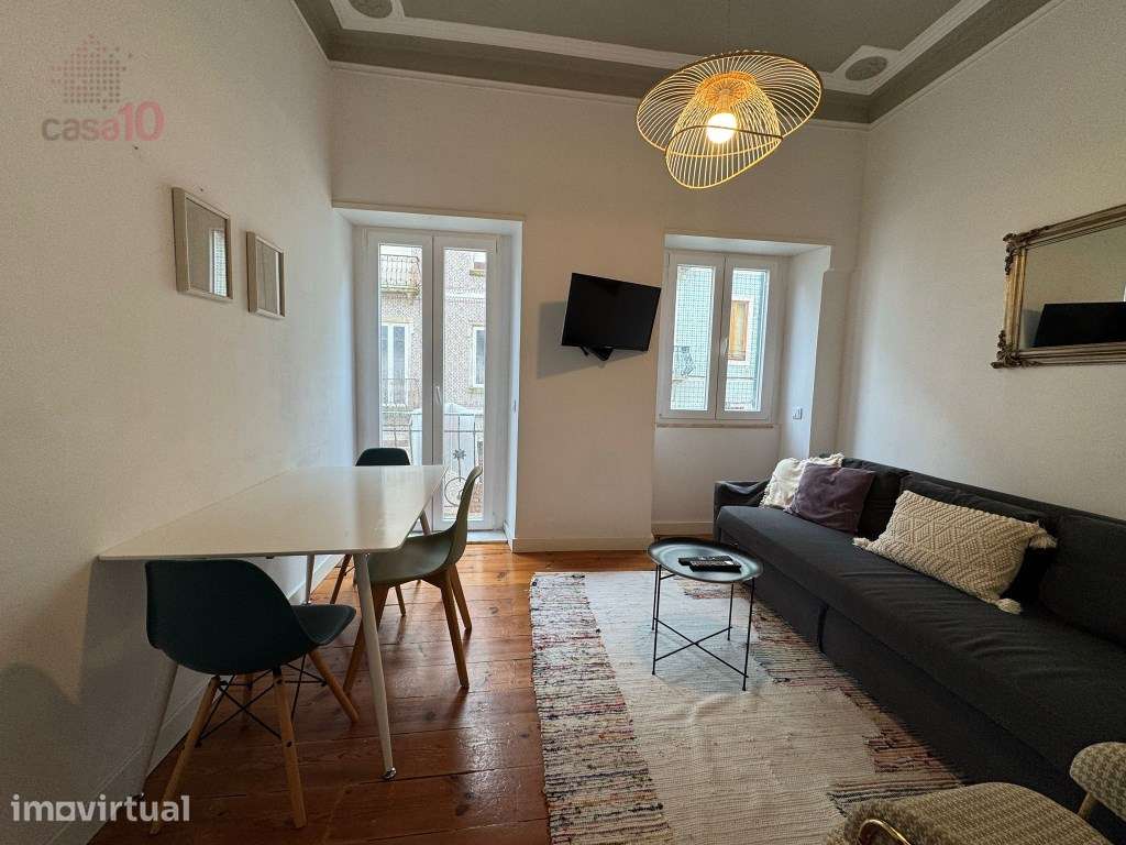 Apartamento T3 renovado para arrendar no centro de Lisboa - Grande imagem: 2/20