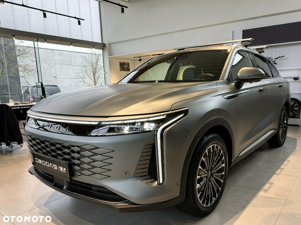 Omoda 9 1.5 Super Hybrid Exclusive AWD - 16