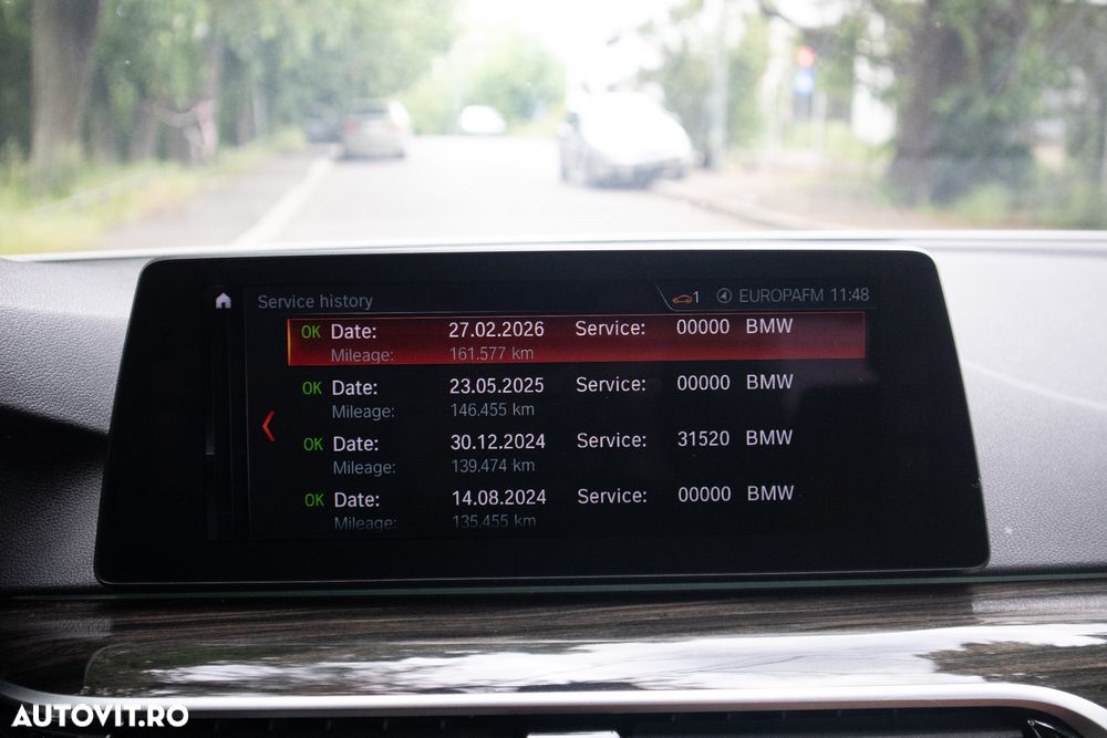 BMW Seria 5 530d xDrive Aut. Luxury Line - 36