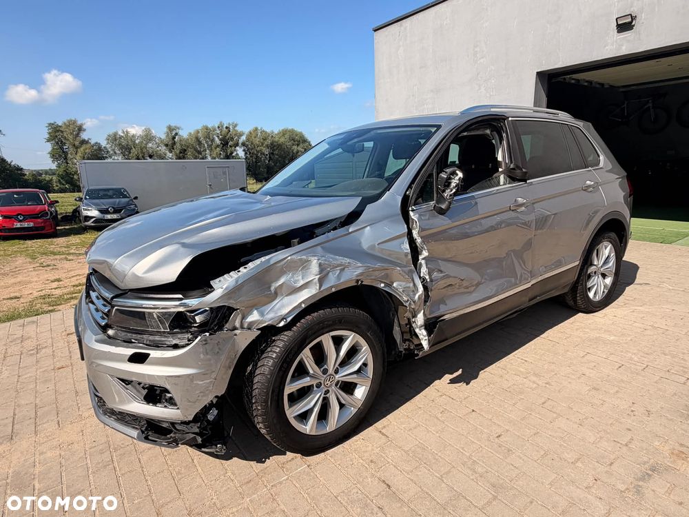 Volkswagen Tiguan 2.0 TDI SCR 4MOTION (BlueMotion Techn.) DSG Sound - 2